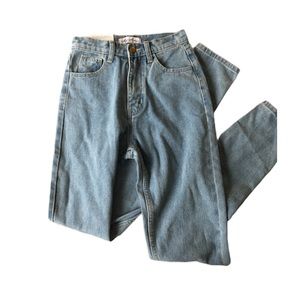 high waisted fitted jeans